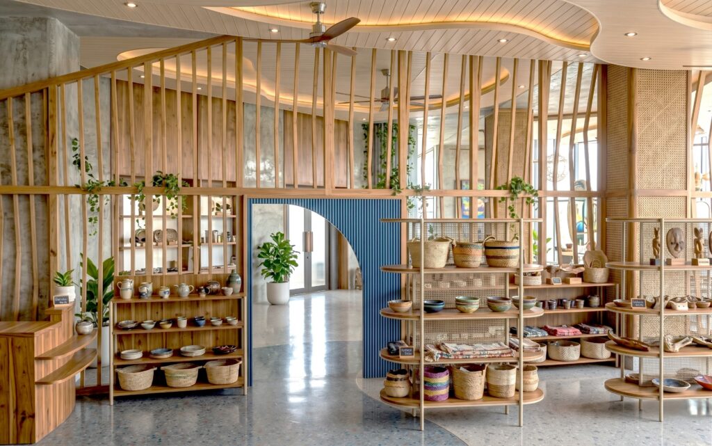 Default alt text